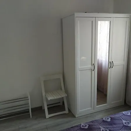 شقة Ruby مالي لوشينغْ